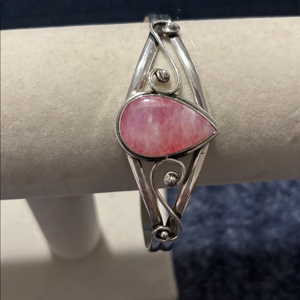 STERLING SILVER pink moonstone cuff - Picture 4 of 6